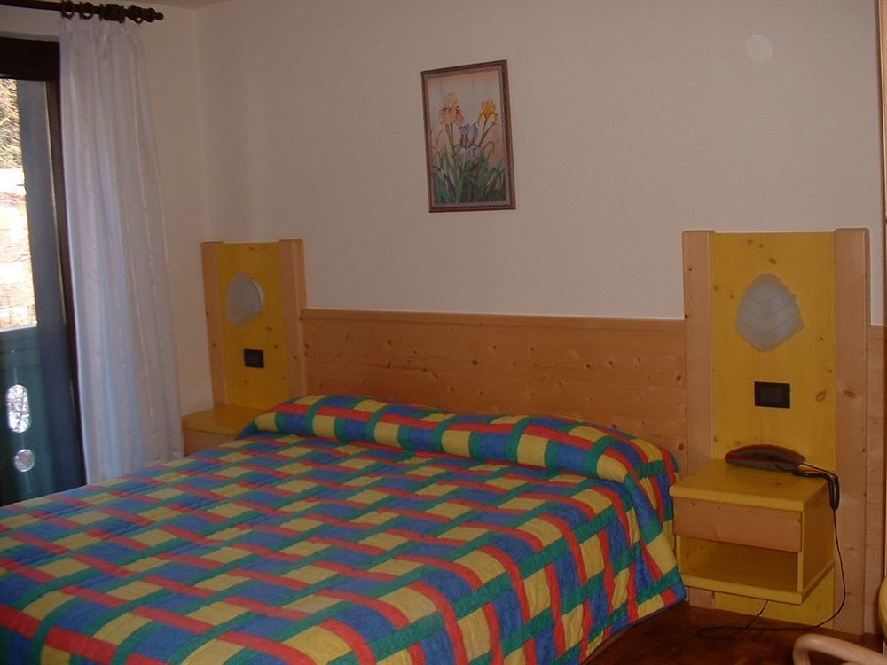 Zeni Hotel 3*