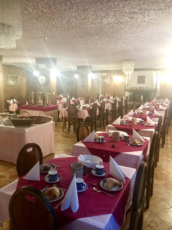Hotel Zeni
